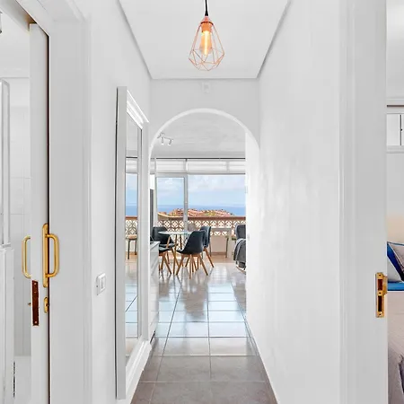 Cozy With Ocean View - Complete Renovation June 2024 Апартаменты